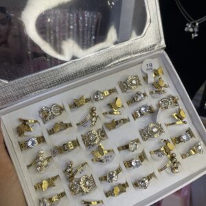 Anillos dorados del 16 al 20